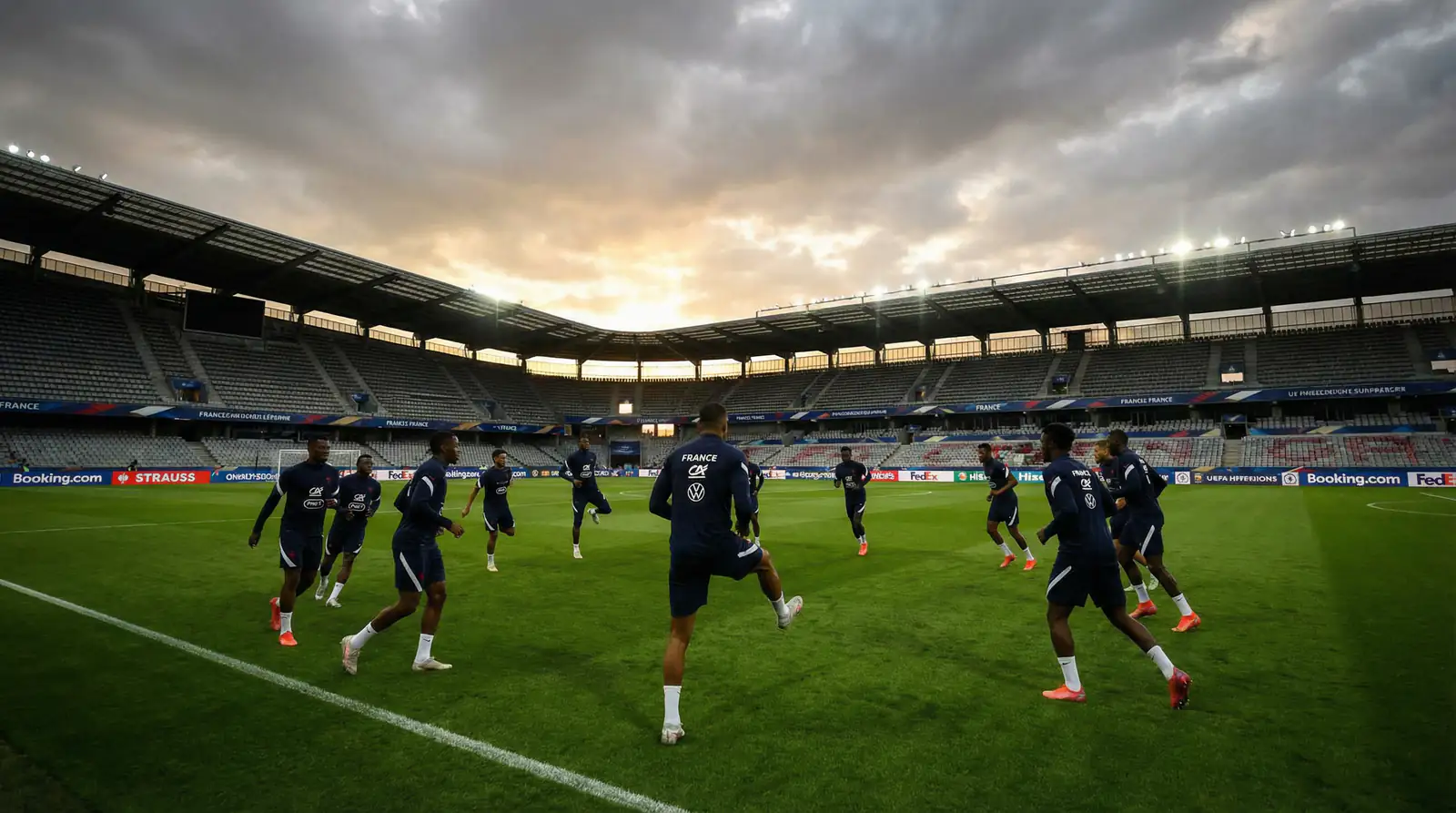 Kylian Mbappé leder det franska landslaget under VM 2026-förberedelserna